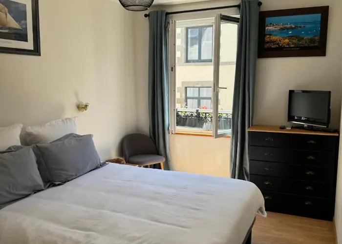 Les 3 Couronnes Granville